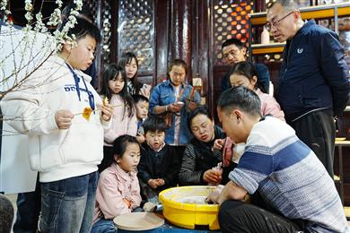 【我们的节日】陆良：爨文化传习所与民俗活动邂逅 焕发新活力